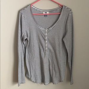 Old Navy black and white stripped long sleeve